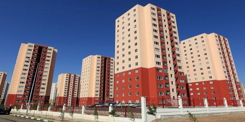 تحویل بیش از ۱۴۰۰ واحد مسکونی به متقاضیان در همدان / ۳۳۶ واحد دیگر تا پایان سال آماده میشود تحویل بیش از ۱۴۰۰ واحد مسکونی به متقاضیان در همدان / ۳۳۶ واحد دیگر تا پایان سال آماده میشود