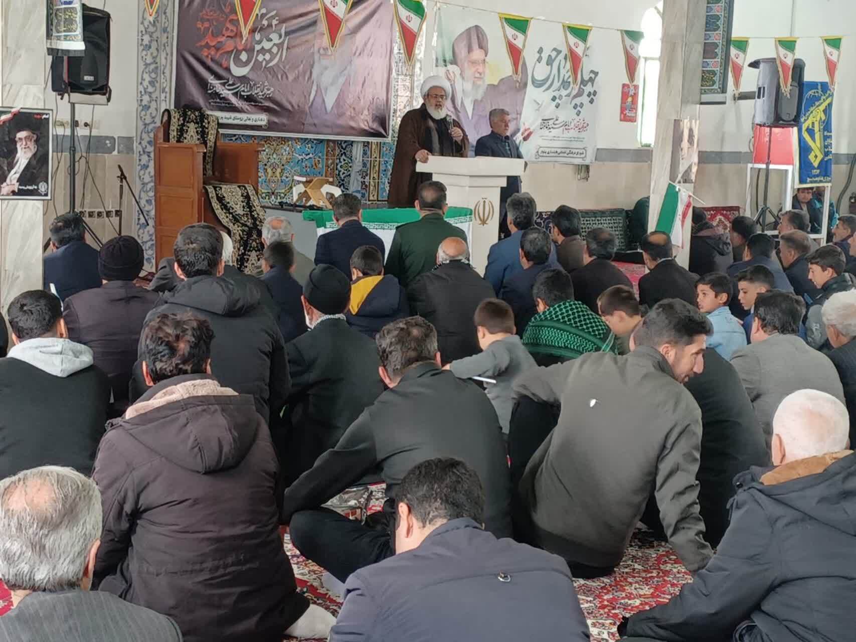 حضور مردم، تجلی تمدن و ولایتمداری در گذار تاریخی حضور مردم، تجلی تمدن و ولایتمداری در گذار تاریخی