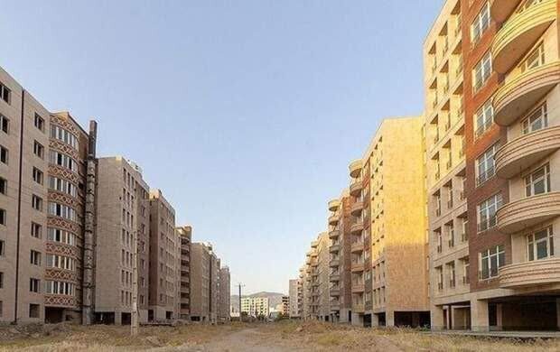 بحران آب، برق و ترافیک در اسلامشهر با توسعه بی‌رویه مسکن بیشتر می‌شود/ در حال تکمیل//