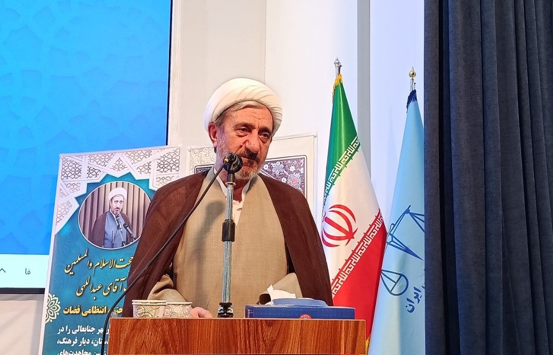 کردستان یکی از پایه‌های اقتدار، امنیت و وحدت جمهوری اسلامی است/ مبارزه با فساد و تخصصی‌سازی رسیدگی‌ها از اولویت‌های قوه قضائیه
