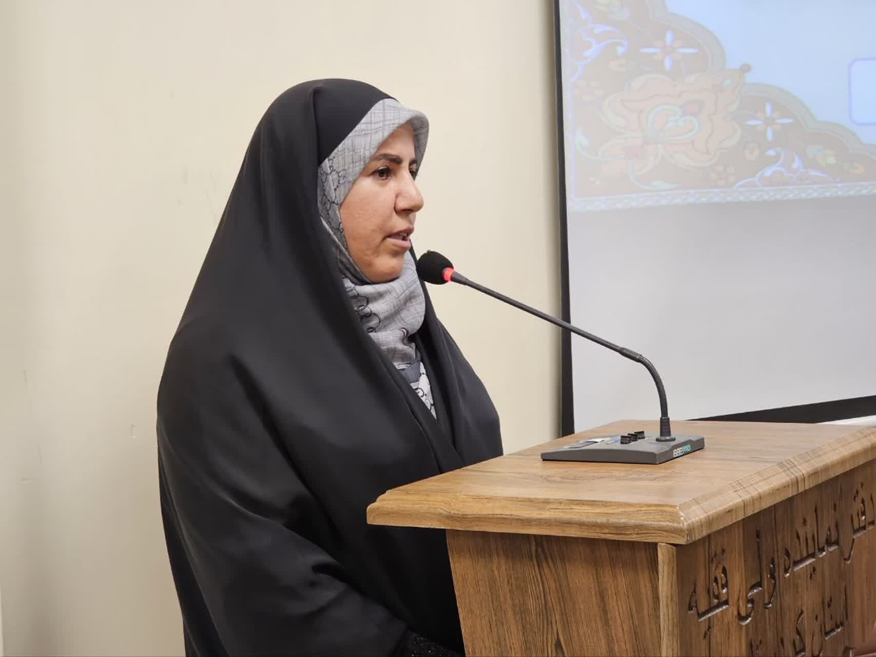 در تبیین جایگاه زن در اسلام و انقلاب اسلامی کوتاهی کرده‌ایم