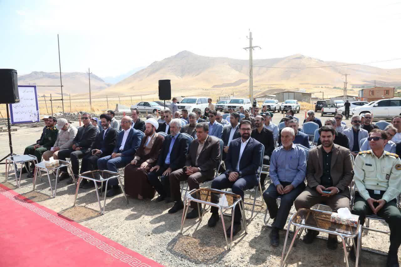 بزرگراه شهید ایزدی در شرق استان کرمانشاه به بهرهبرداری رسید بزرگراه شهید ایزدی در شرق استان کرمانشاه به بهرهبرداری رسید