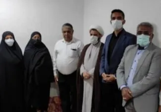 دیدار و تجلیل اعضای شورای شهر بندرعباس از خانواده 